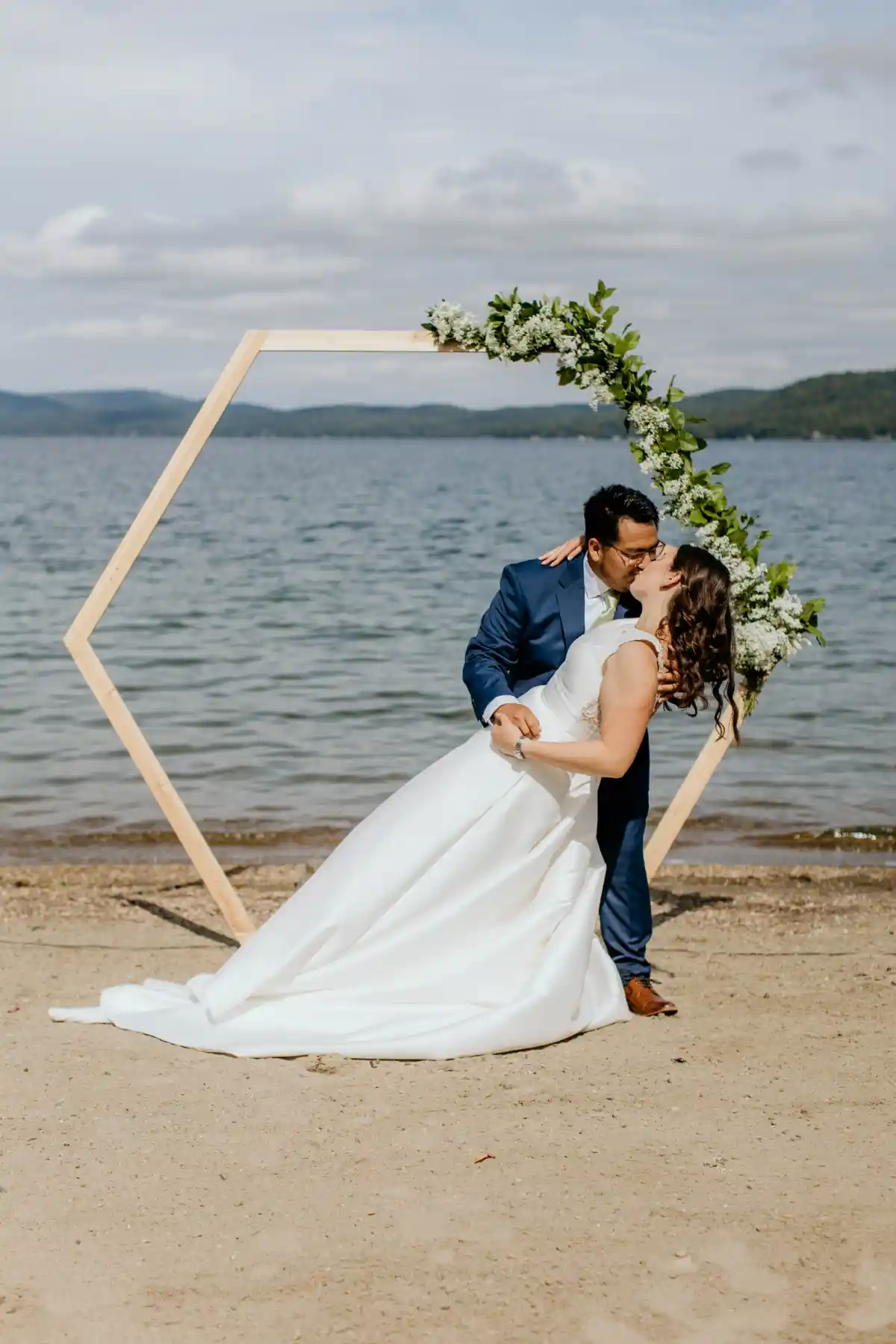 Waterfront Wedding Venues in Warren County, NY: Your Guide to Dreamy Lakeside Locations